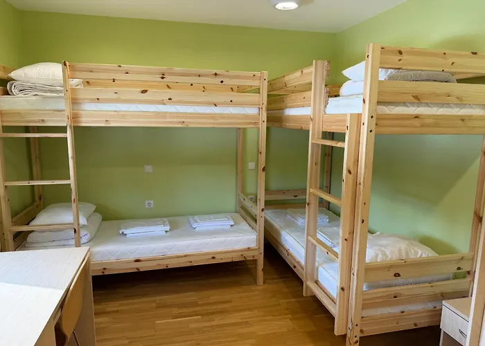 Alutaguse Tervisespordikeskuse Paeikesemaja * Vasavere